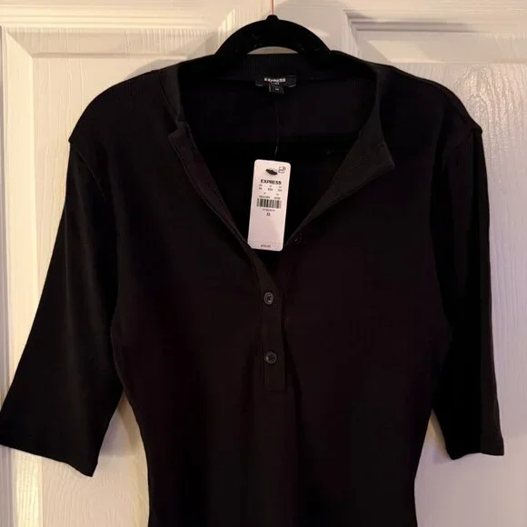 Express NWT Black Fitted Ribbed Elbow Sleeve Button Henley - Extra Small - Picture 3 of 5
